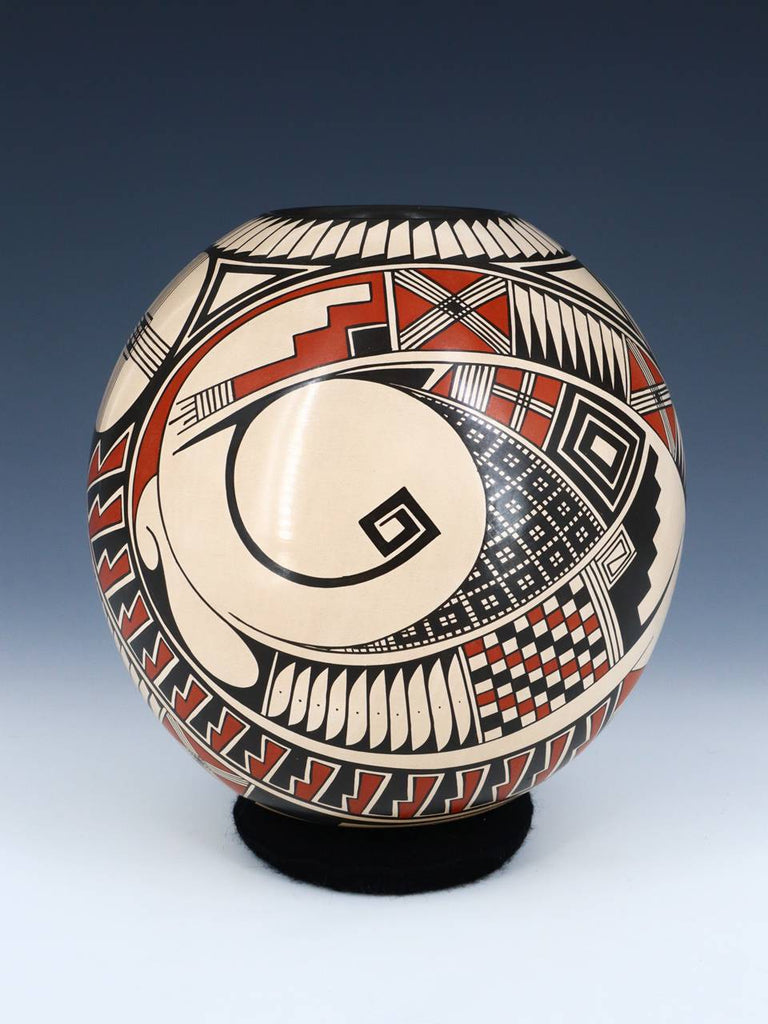 Mata Ortiz Pottery | PuebloDirect.com