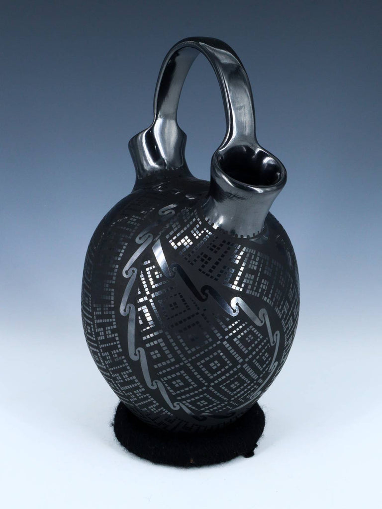 Mata Ortiz Black Pottery Wedding Vase - PuebloDirect.com