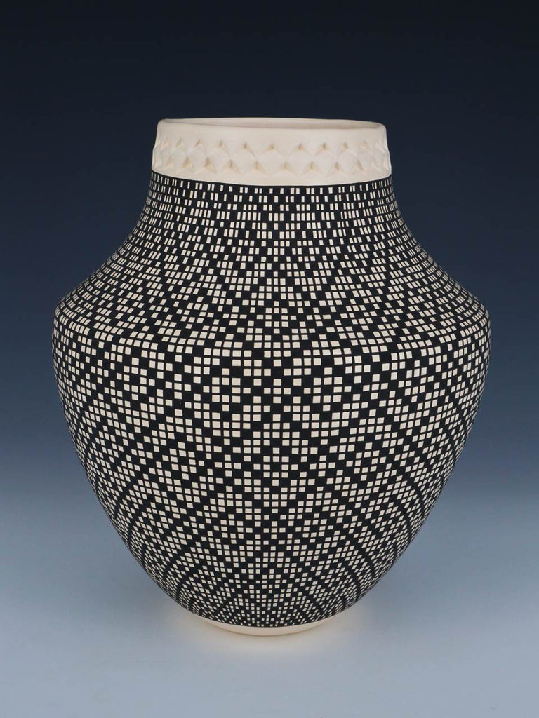 Acoma Pueblo Hand Coiled Fine Line Pottery - PuebloDirect.com