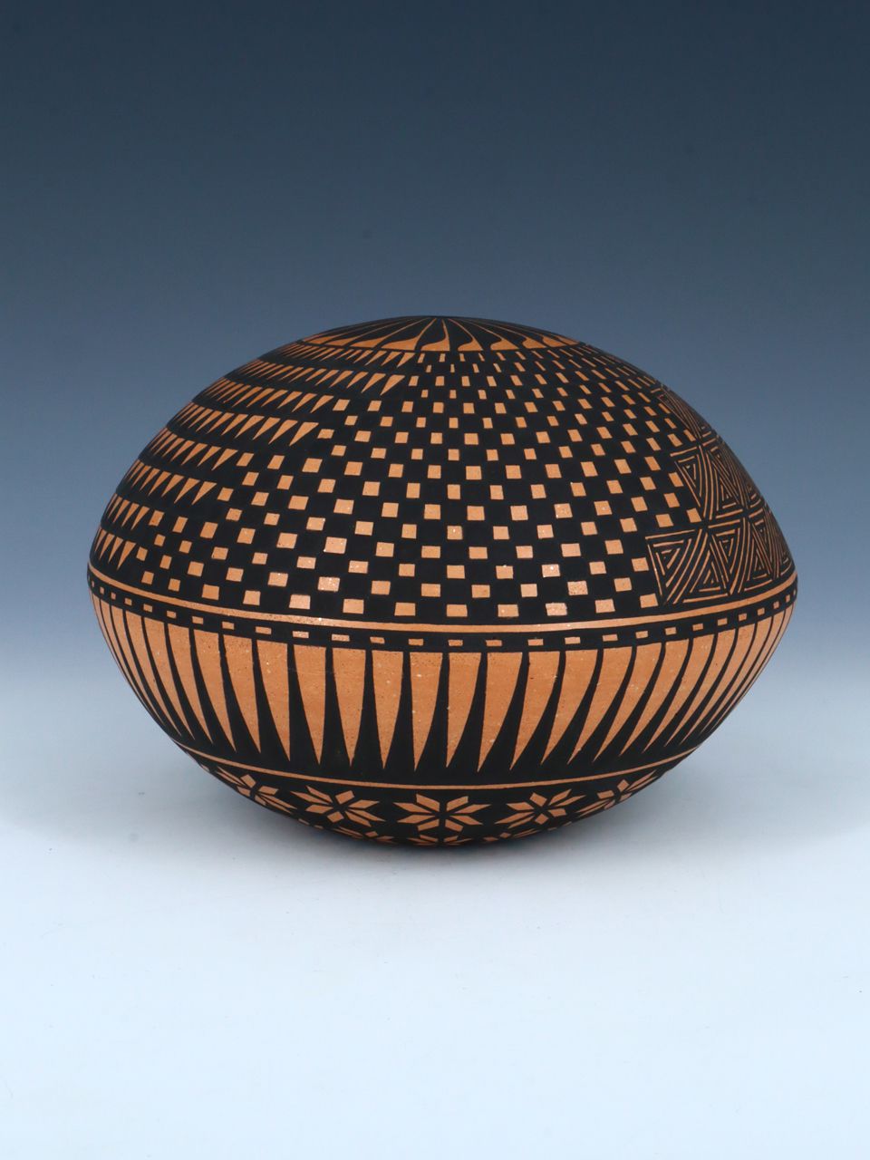 Acoma Pueblo Hand Coiled Pottery Eye Dazzler Seed Pot - PuebloDirect.com