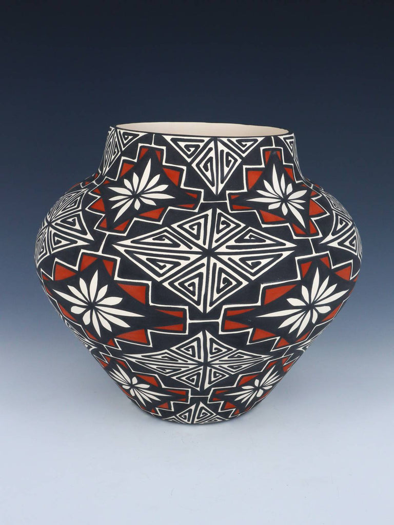 Acoma Pueblo Hand Painted Pottery - PuebloDirect.com