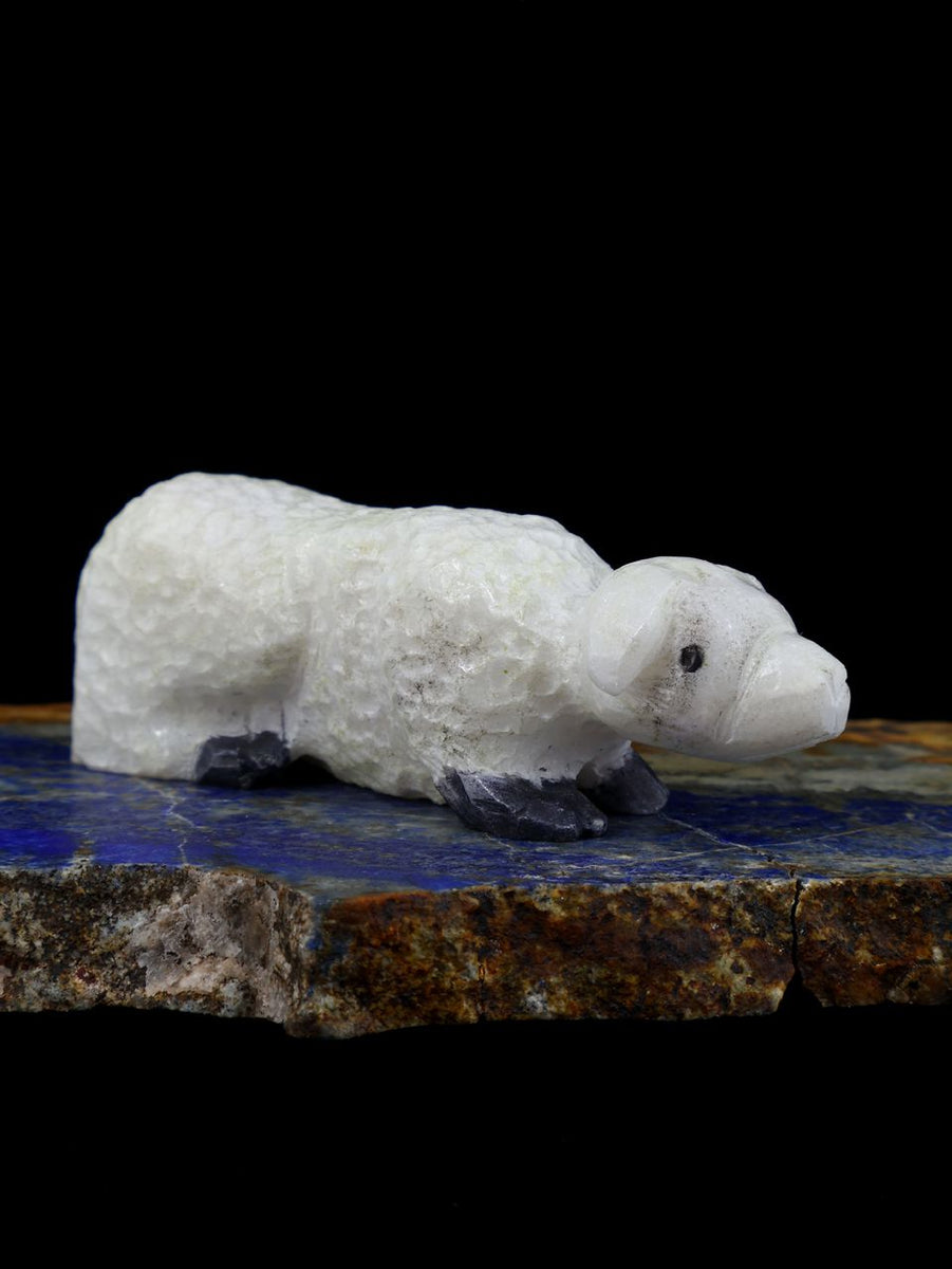 Alabaster Lamb Zuni Fetish - PuebloDirect.com